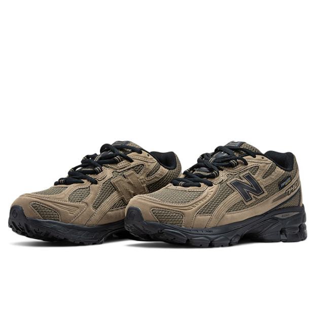 New Balance 740 Thinsulate Gore-Tex Dark Beige