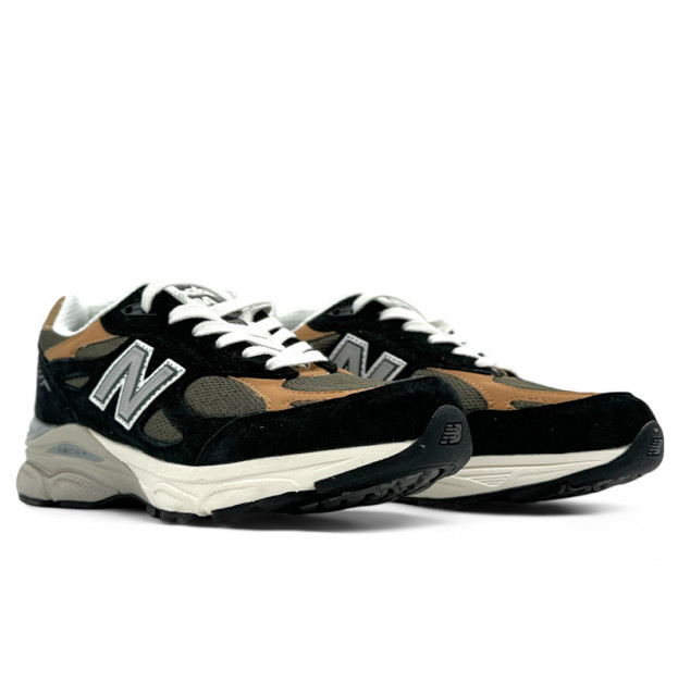 New Balance 990 Black Beige