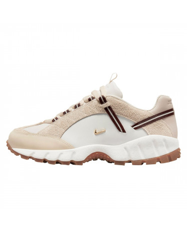 Nike air bone on sale