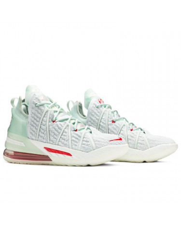 Nike 18 white deals