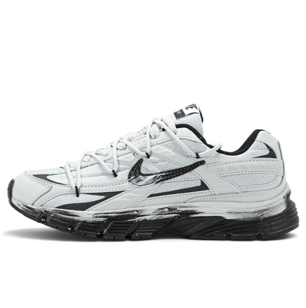 Nike Initiator Custom White Black