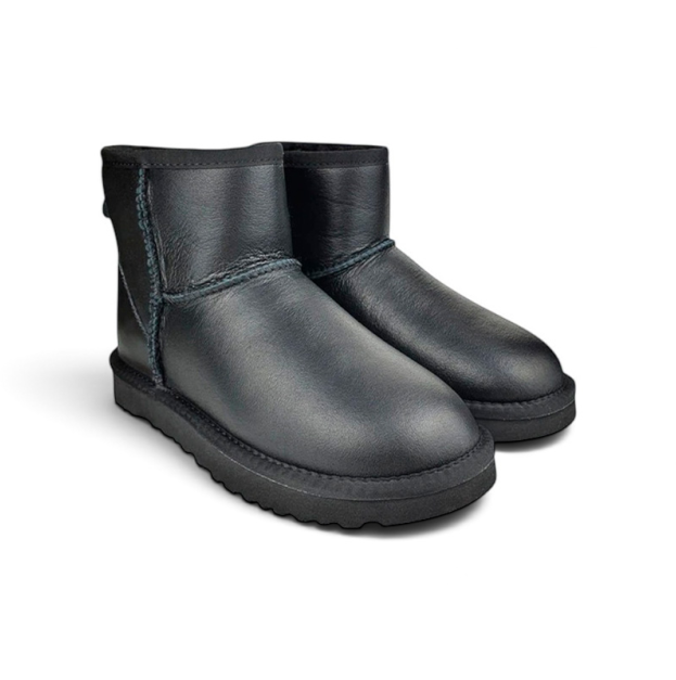 UGG Classic Mini Leather Black