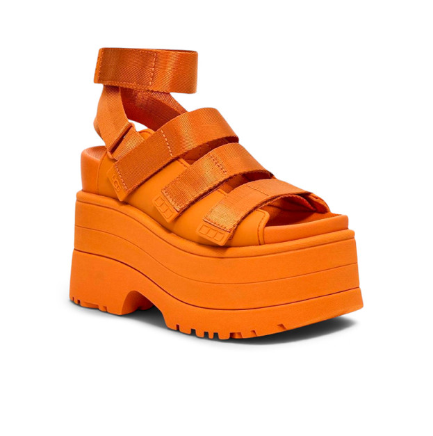 UGG GoldenRise Platform Sandals Dark Apricot 1167431-DCT