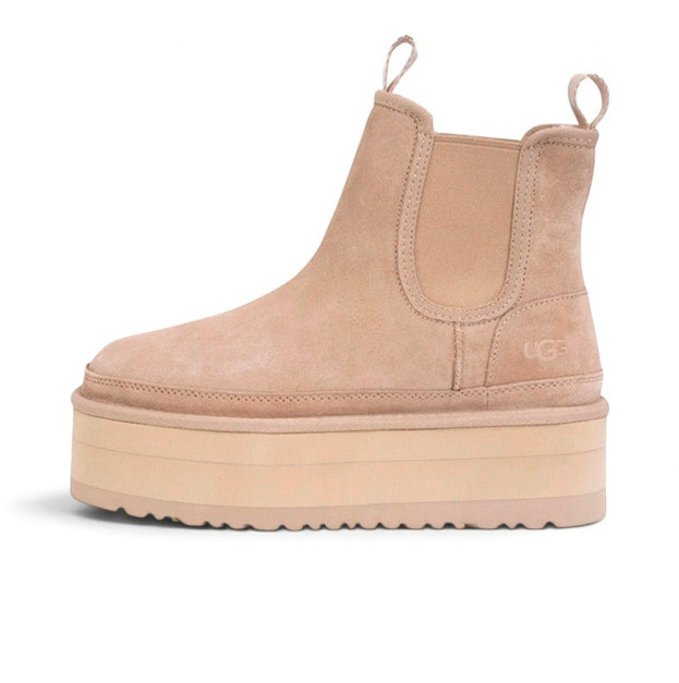 UGG Neumel Chelsea Platform Beige