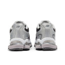 New Balance 2000 Silver Metallic Faded Black U20003OZ