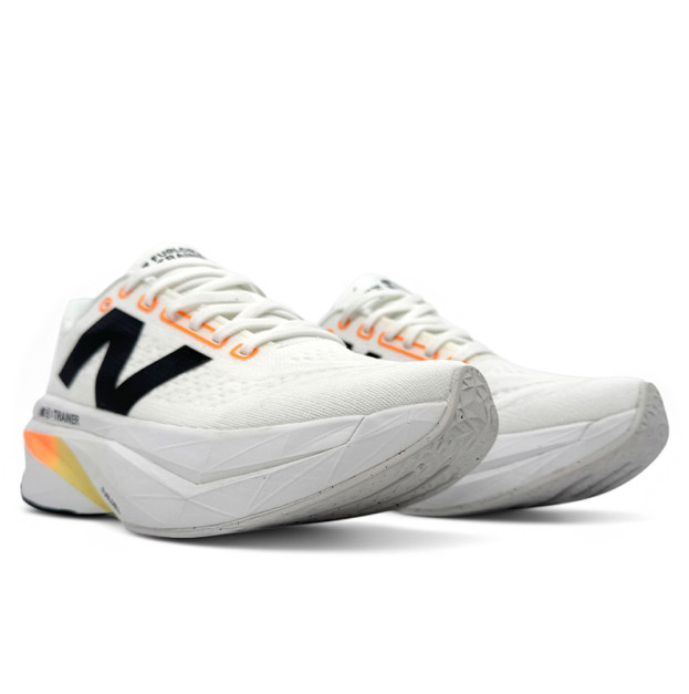 New Balance FuelCell Supercomp Elite V4 White WRCELZ2