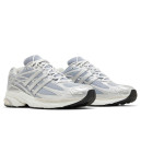 Adidas Adistar Cushion Silver Metallic ID5748