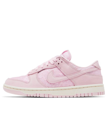 Nike Dunk Low Lace Pack Regal Pink HJ5870-600