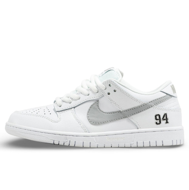 Nike SB Dunk Low x Supreme White Grey