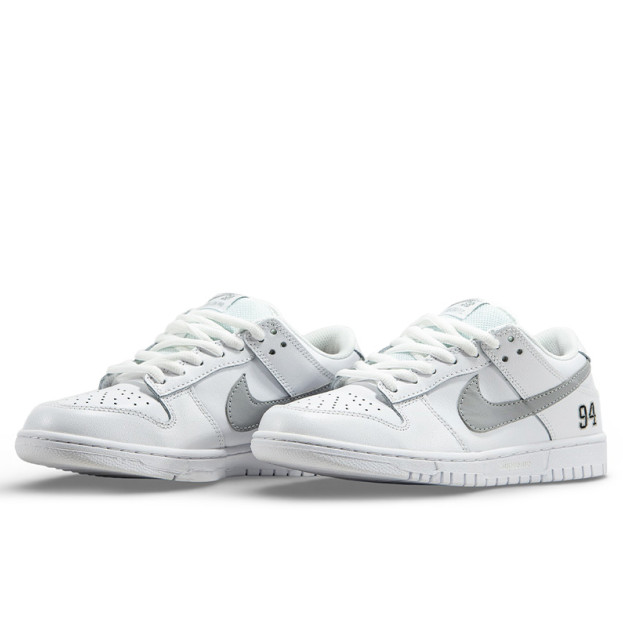 Nike SB Dunk Low x Supreme White Grey