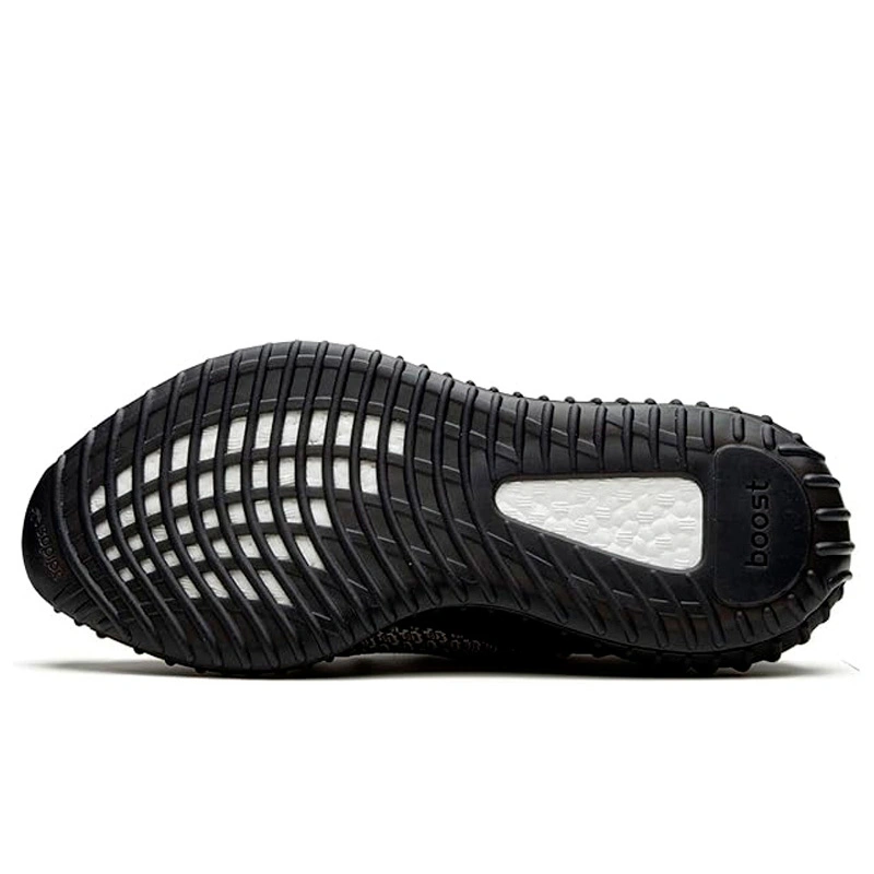Black yeezy reflective laces new arrivals