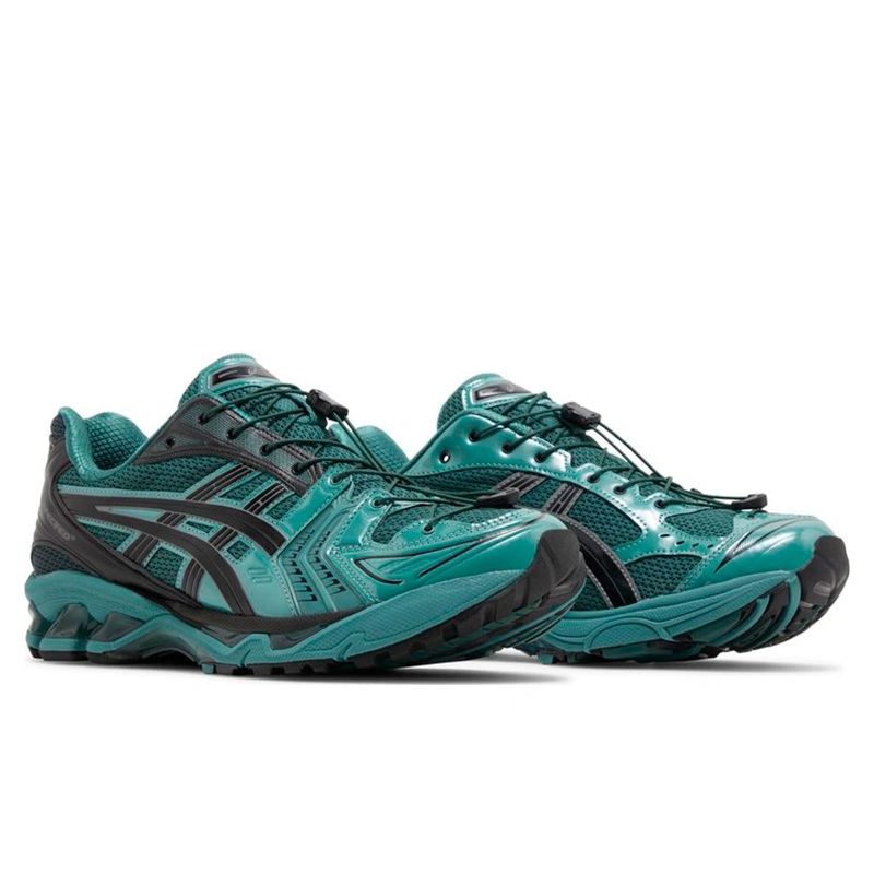 Asics 300 2025