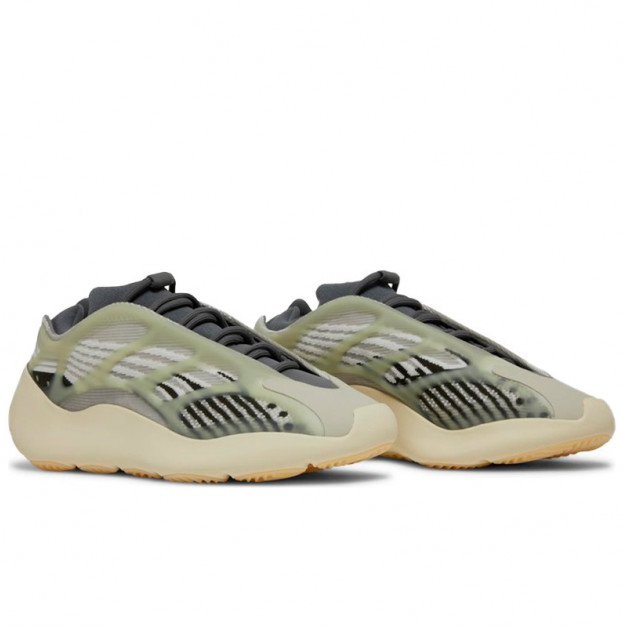 Adidas Yeezy 700 V3 Fade Salt ID1674