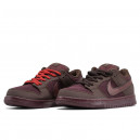 Nike SB Dunk Low City of Love Burgundy Crush FN0619-600