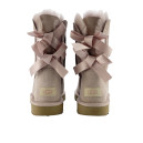 UGG Classic Short Bow II Pink