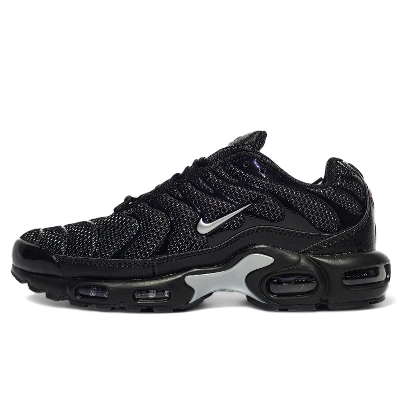 Grey and black nike sneakers deals
