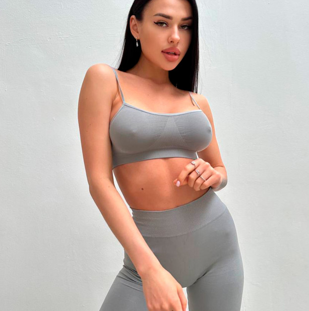 Топ Спортивний Сірий