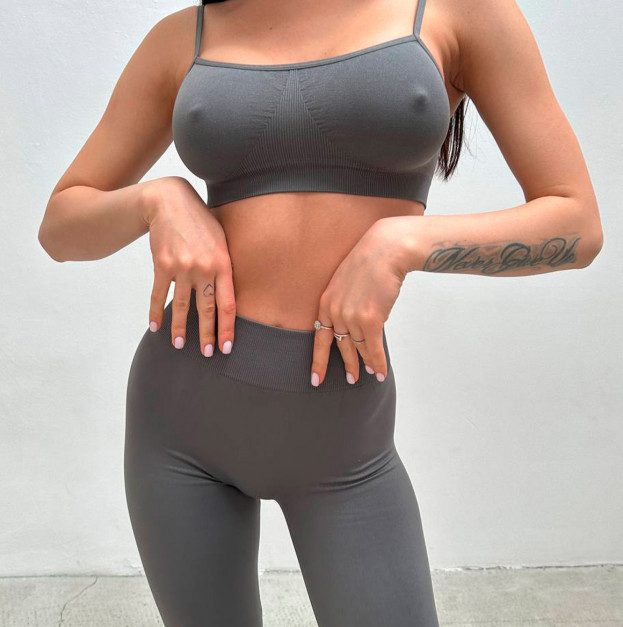 Топ Спортивний Сірий