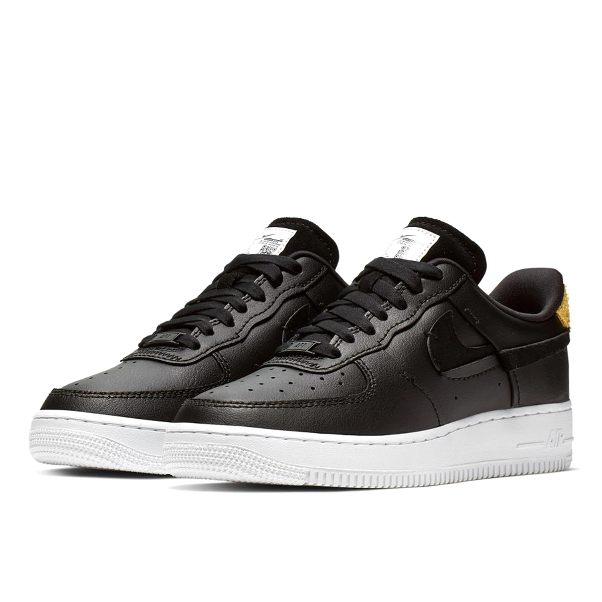 Nike air force 1 07 black and white womens hotsell