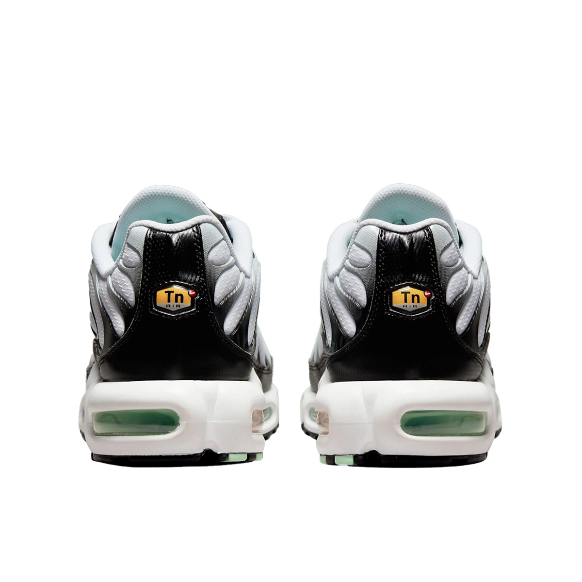 Green black and white air max deals