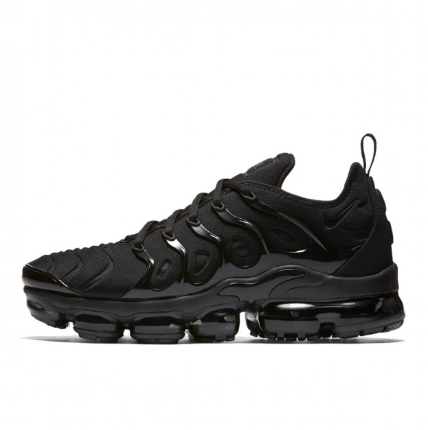 Nike Air VaporMax Plus Triple Black 924453-004