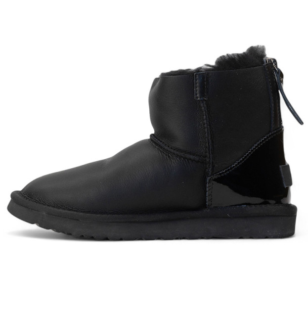 UGG Classic Mini Zip II Black