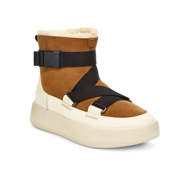UGG Classic Boom Buckle Chestnut