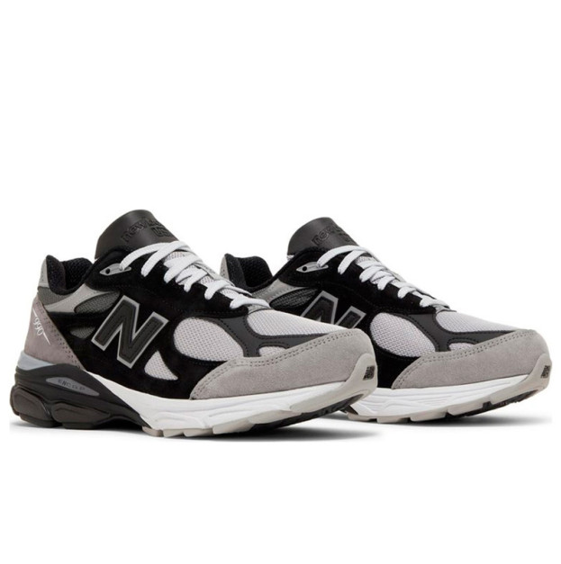 New Balance x DTLR 990v3 Made in USA GR3YSCALE