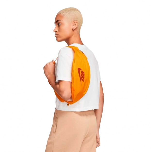 Сумка на пояс Nike NK HERITAGE WAISTPACK - FA21 DB0490-717