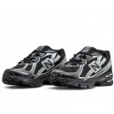 New Balance 740 Black White