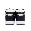 Jordan 1 Retro High Black White Winter С МЕХОМ