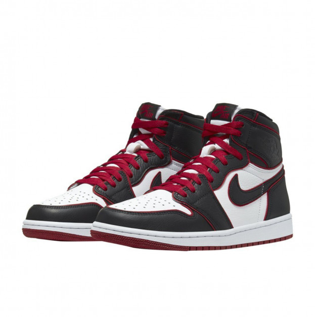 Jordan 1 Retro High Bloodline 555088-062