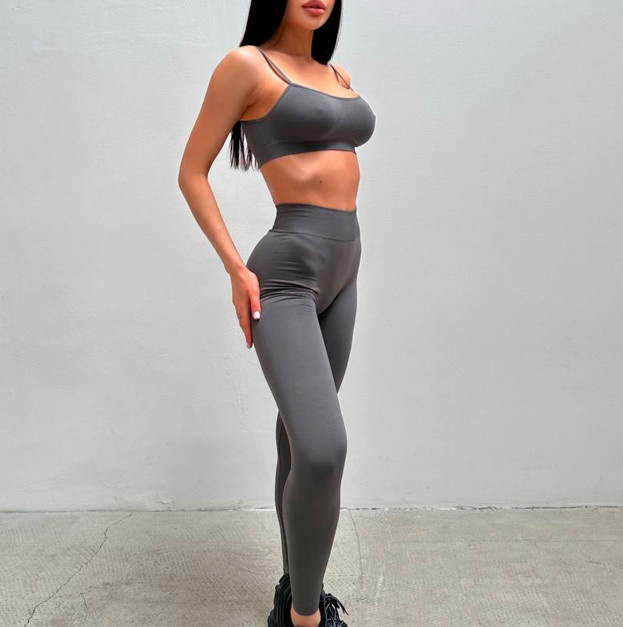 Топ Спортивний Сірий