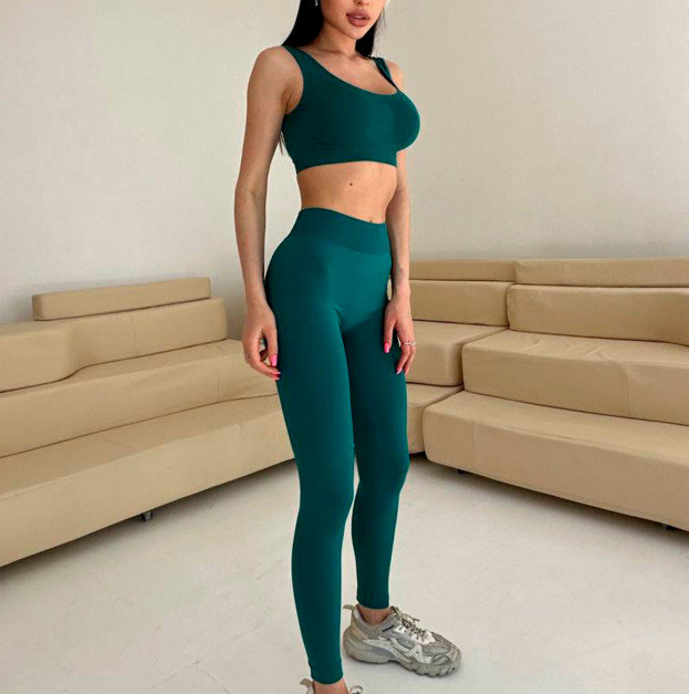 Топ Спортивний Зелений