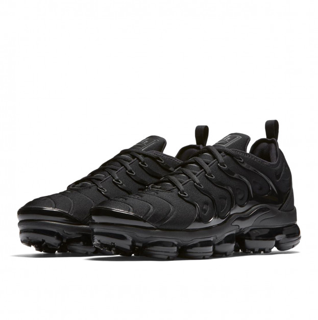 Nike Air VaporMax Plus Triple Black 924453-004
